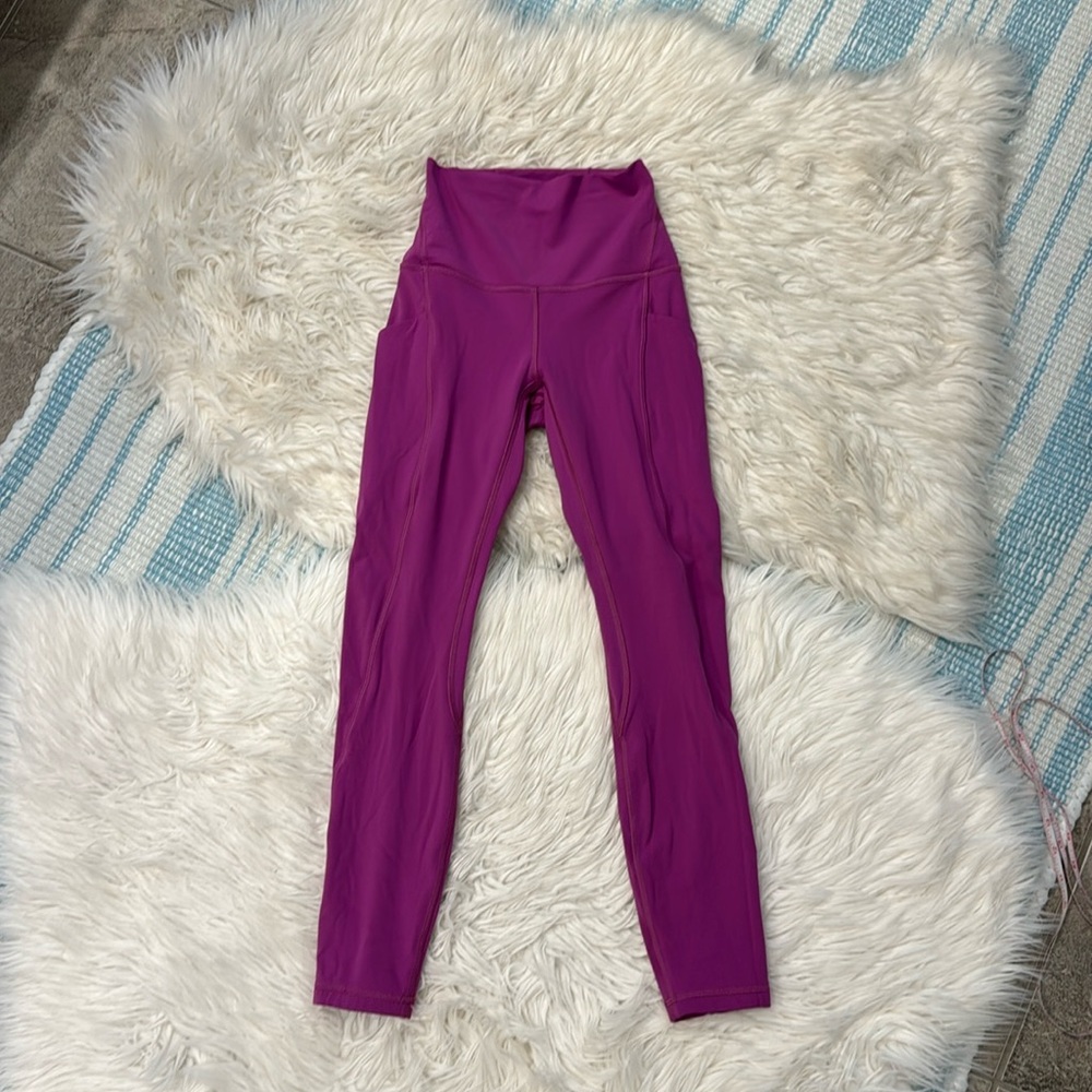Women’s lululemon leggings